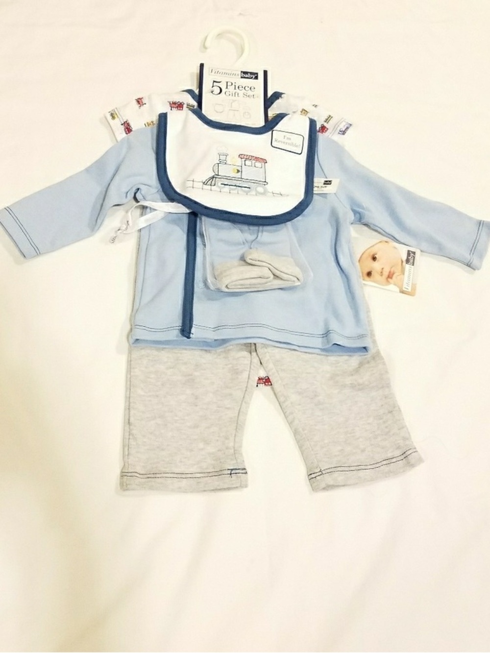 5-Piece Baby Gift Set in Light Blue and Gray